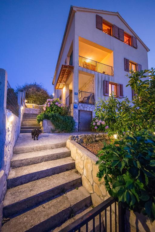 Apartments Pol Murvu Vis Exterior foto