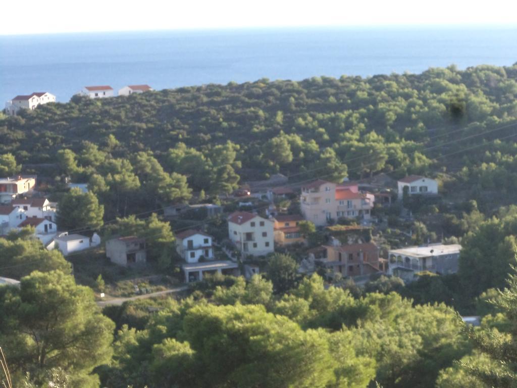 Apartments Pol Murvu Vis Exterior foto